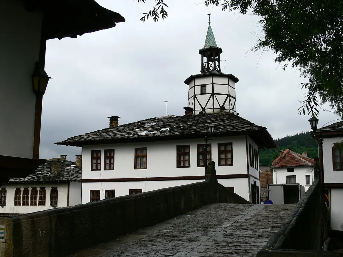 Часовниковата кула в Трявна